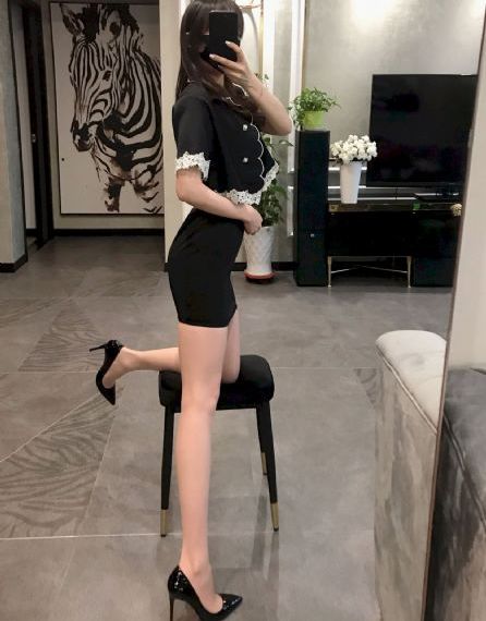 我和女同桌互摸下部