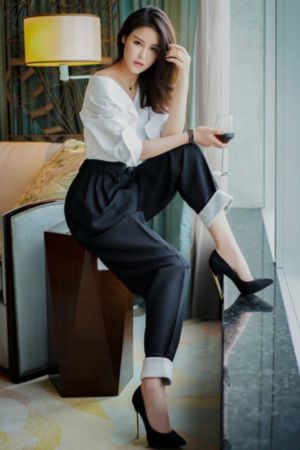 动漫内衣办公室在线观看