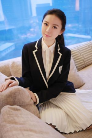 《安达与岛村》