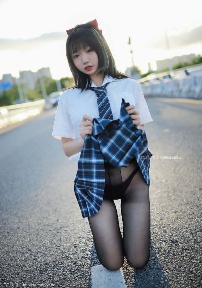 很污很黄能把下面看湿